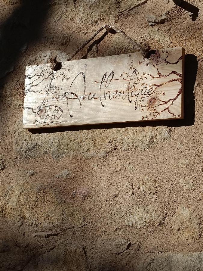 Gites Le Clos De Veyrignac ภายนอก รูปภาพ